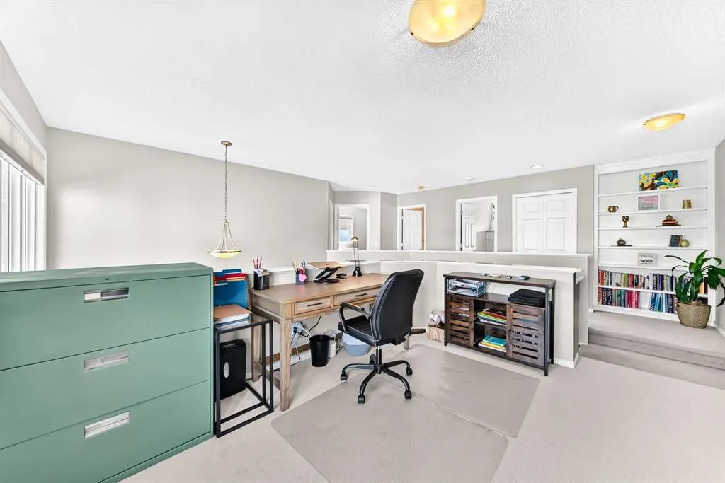 2071 Reunion Boulevard NW