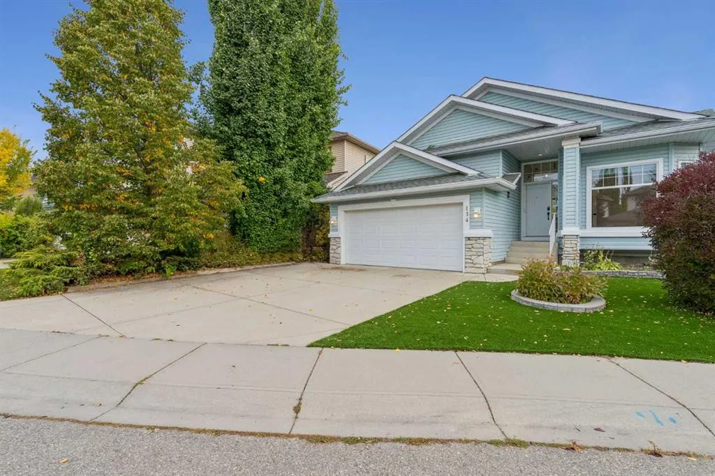 134 Valley Glen Heights NW