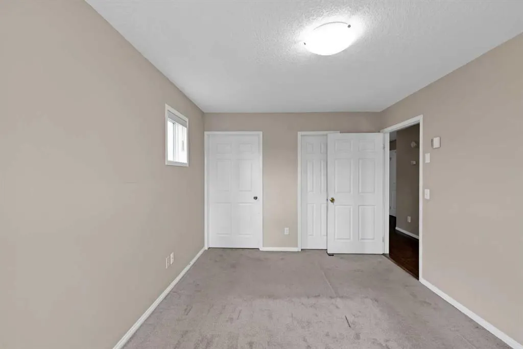 104 Catalina Circle NE