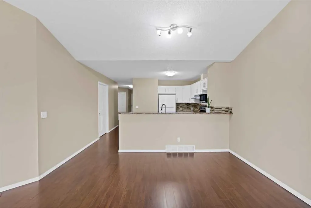 104 Catalina Circle NE