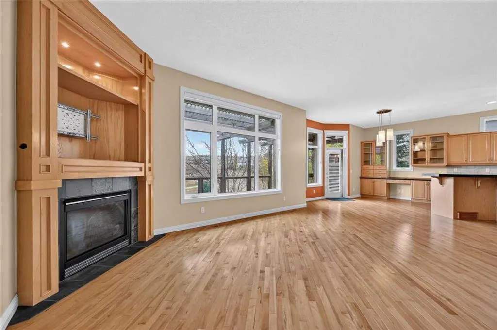 214 Kincora Heights NW