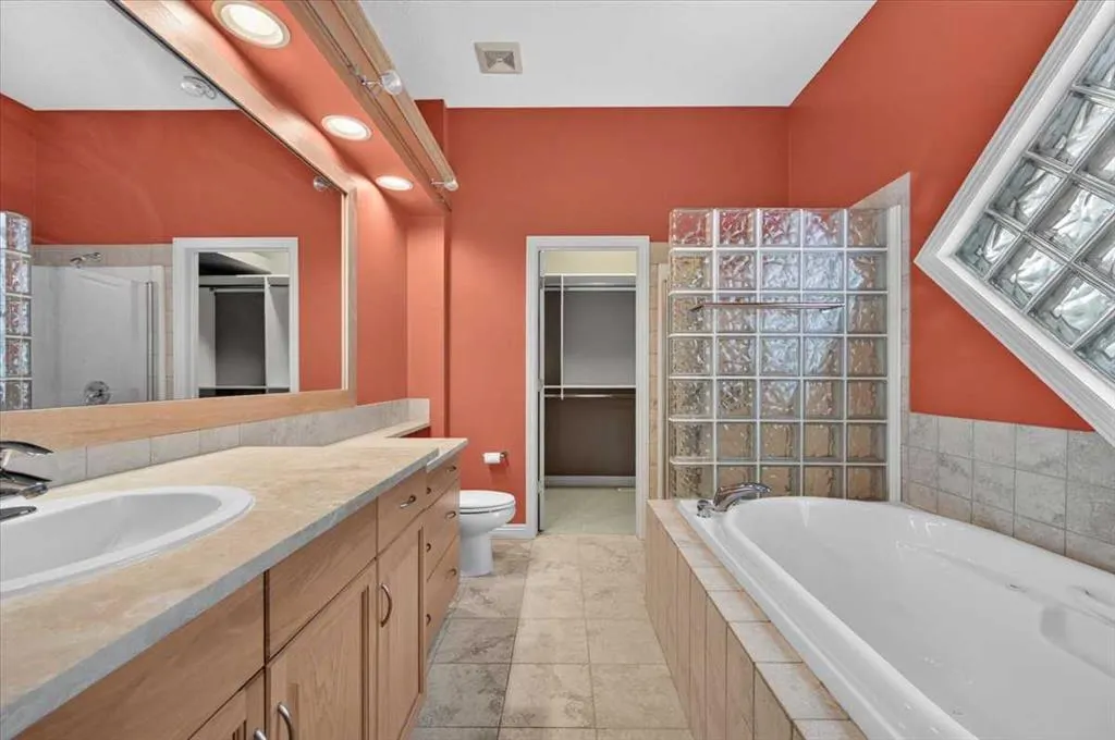 214 Kincora Heights NW