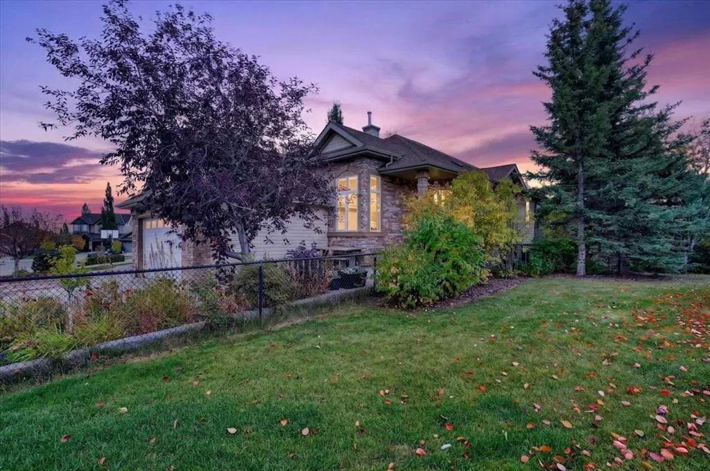 214 Kincora Heights NW