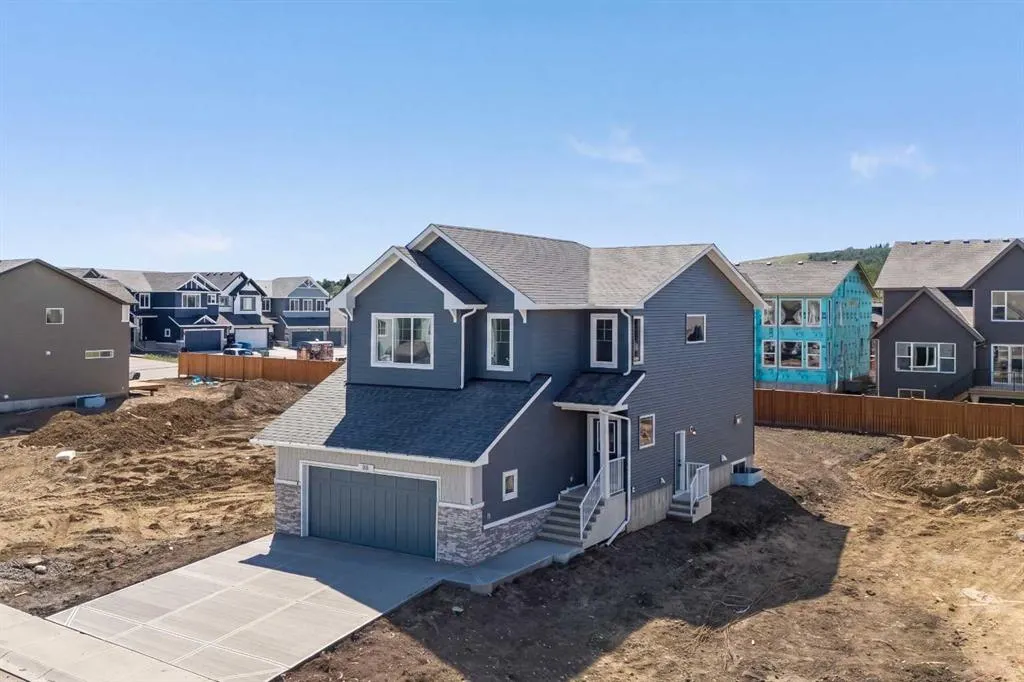 35 Creekside Rise SW