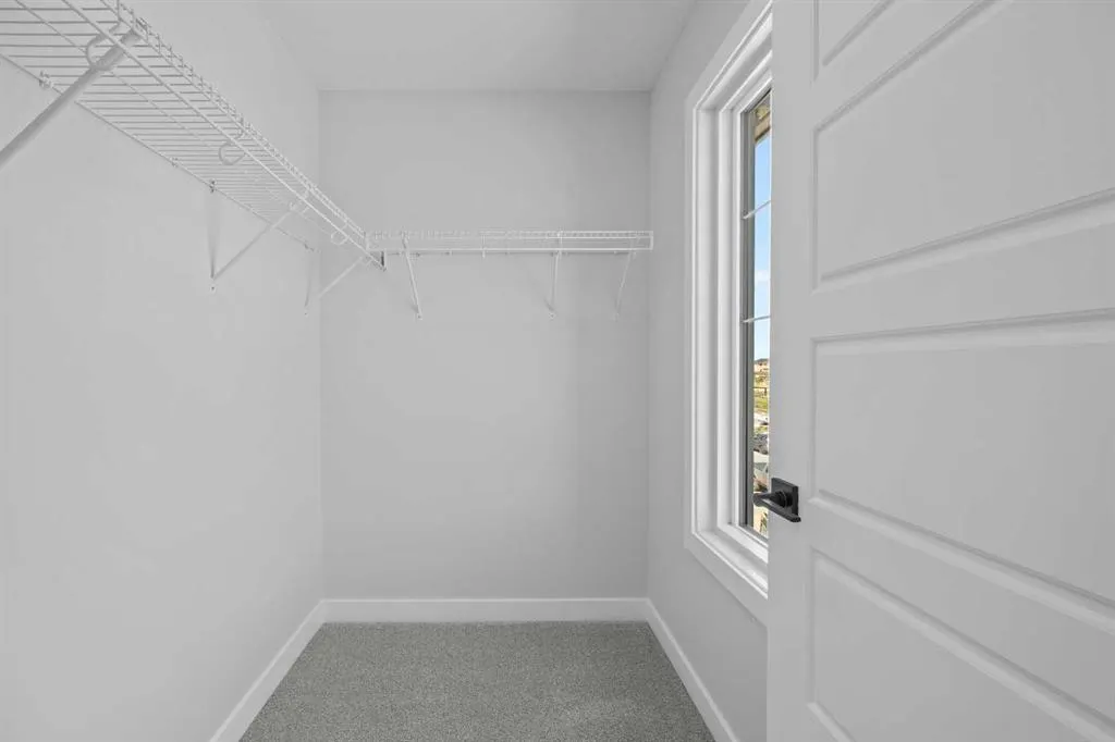 35 Creekside Rise SW