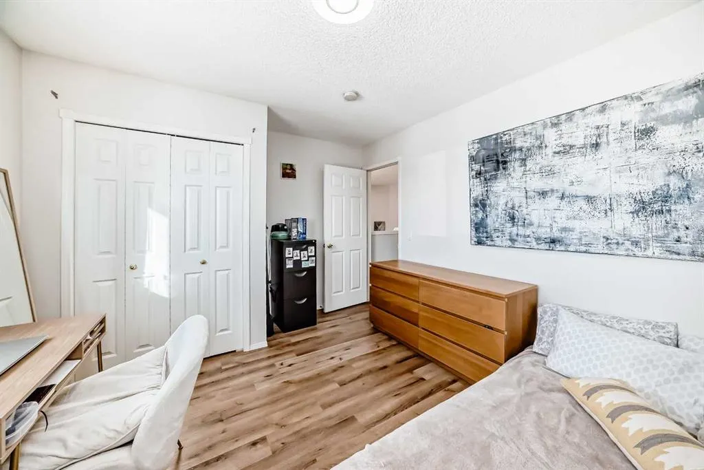 33 Citadel Estates Terrace NW