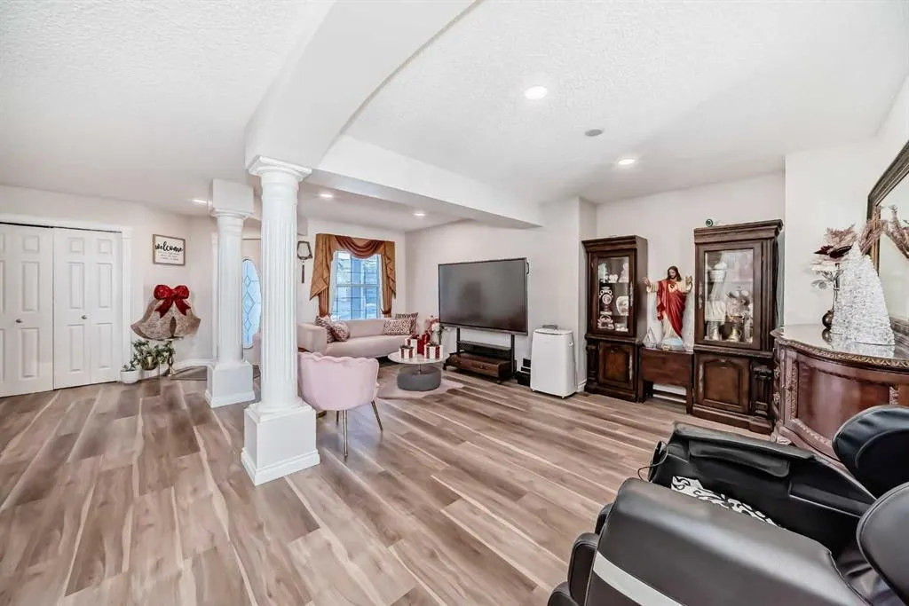 33 Citadel Estates Terrace NW