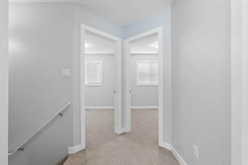 237 Silkstone Road W #4
