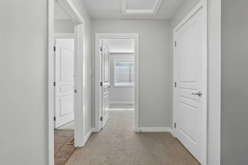 237 Silkstone Road W #4