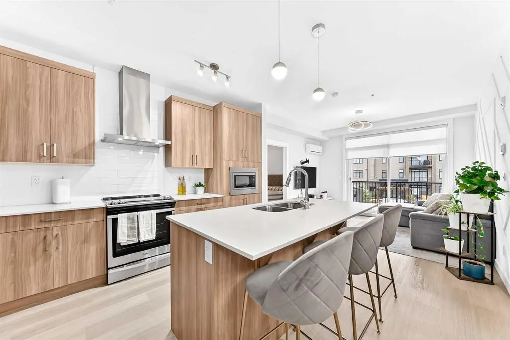 200 Seton Circle SE #3205