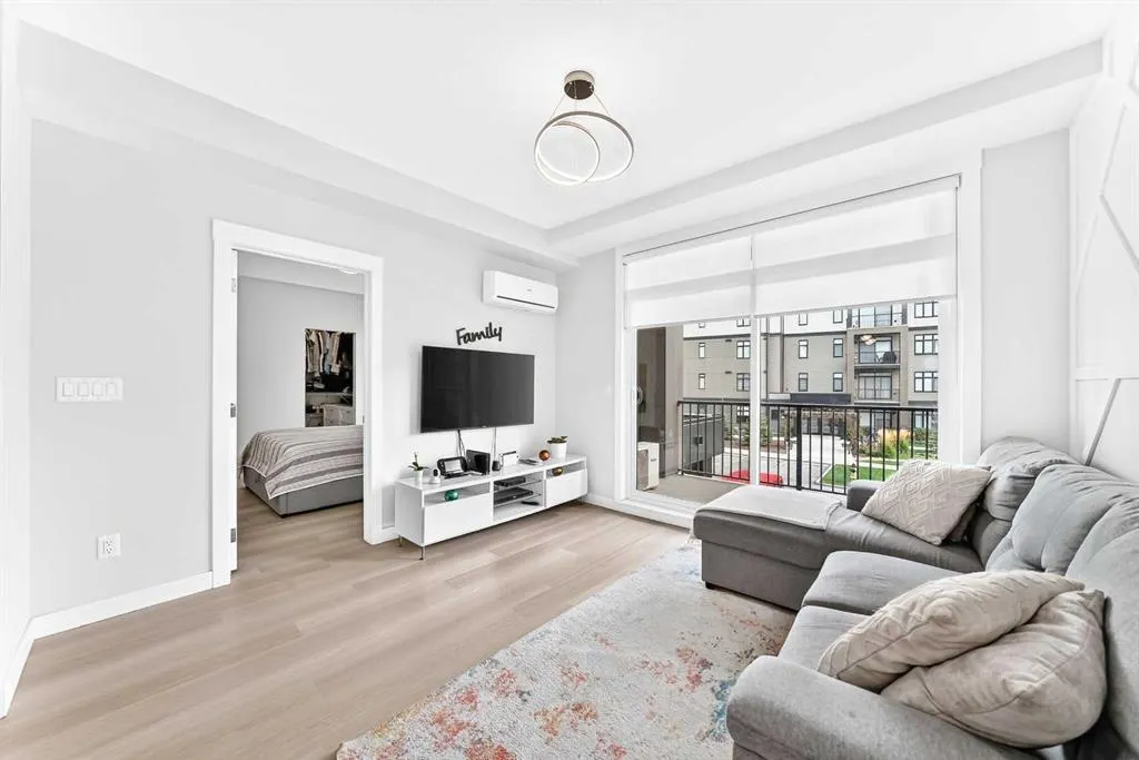 200 Seton Circle SE #3205