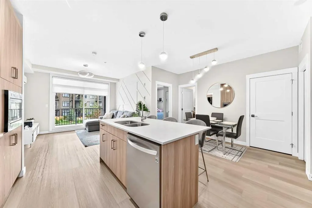 200 Seton Circle SE #3205