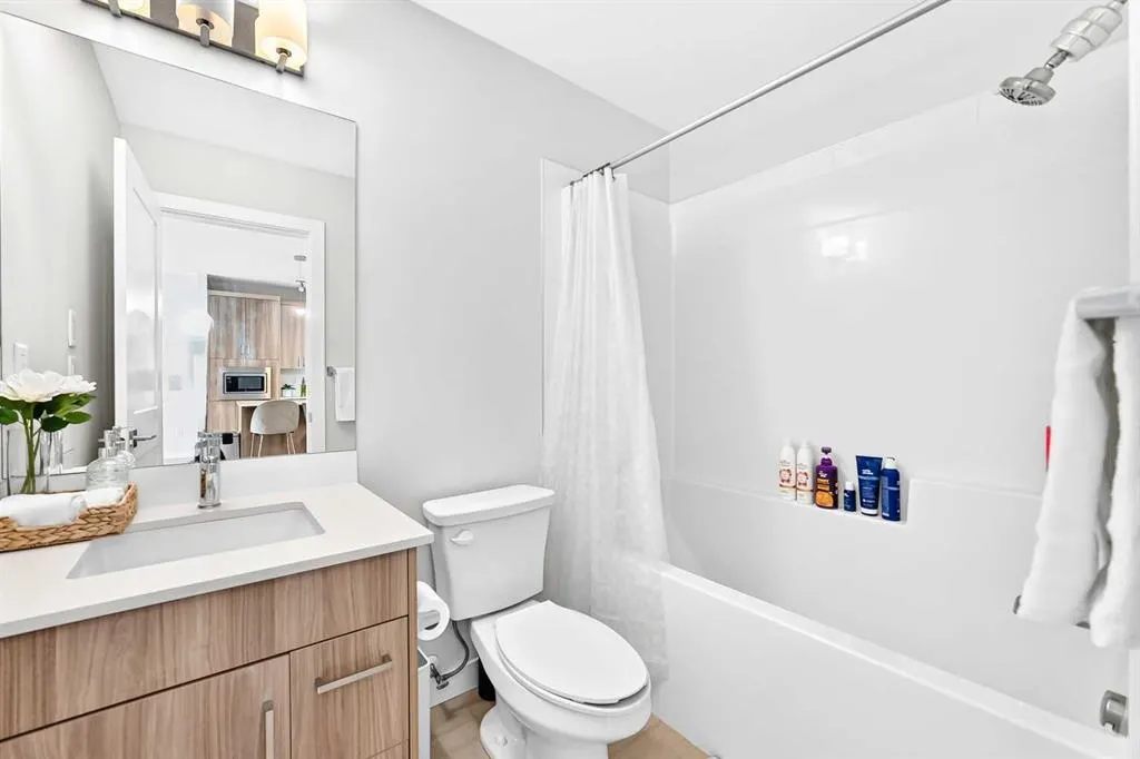 200 Seton Circle SE #3205