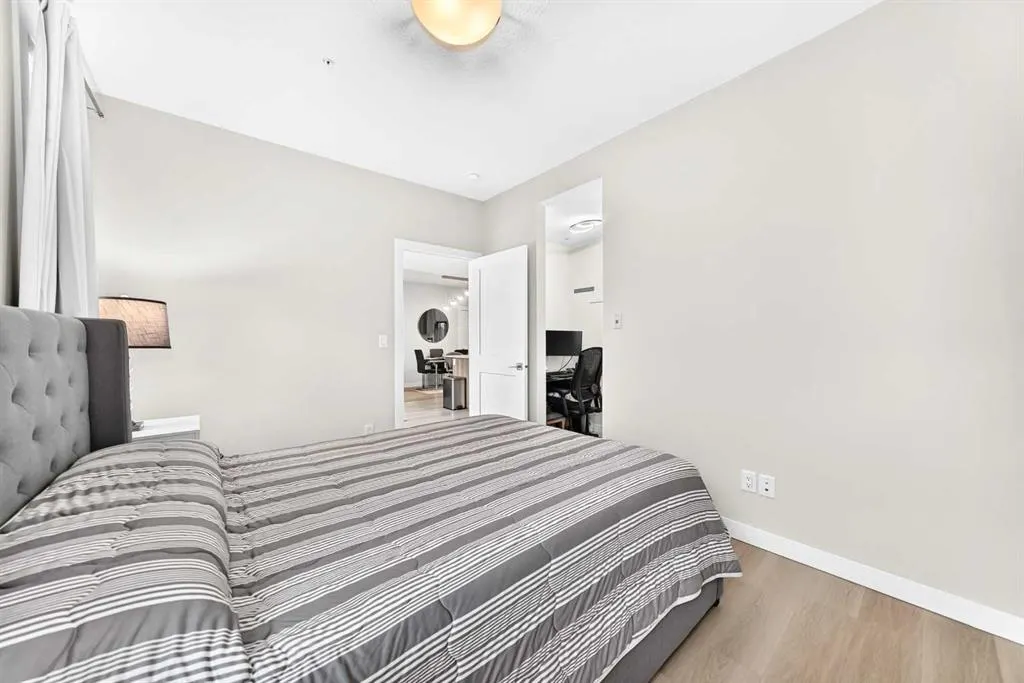 200 Seton Circle SE #3205