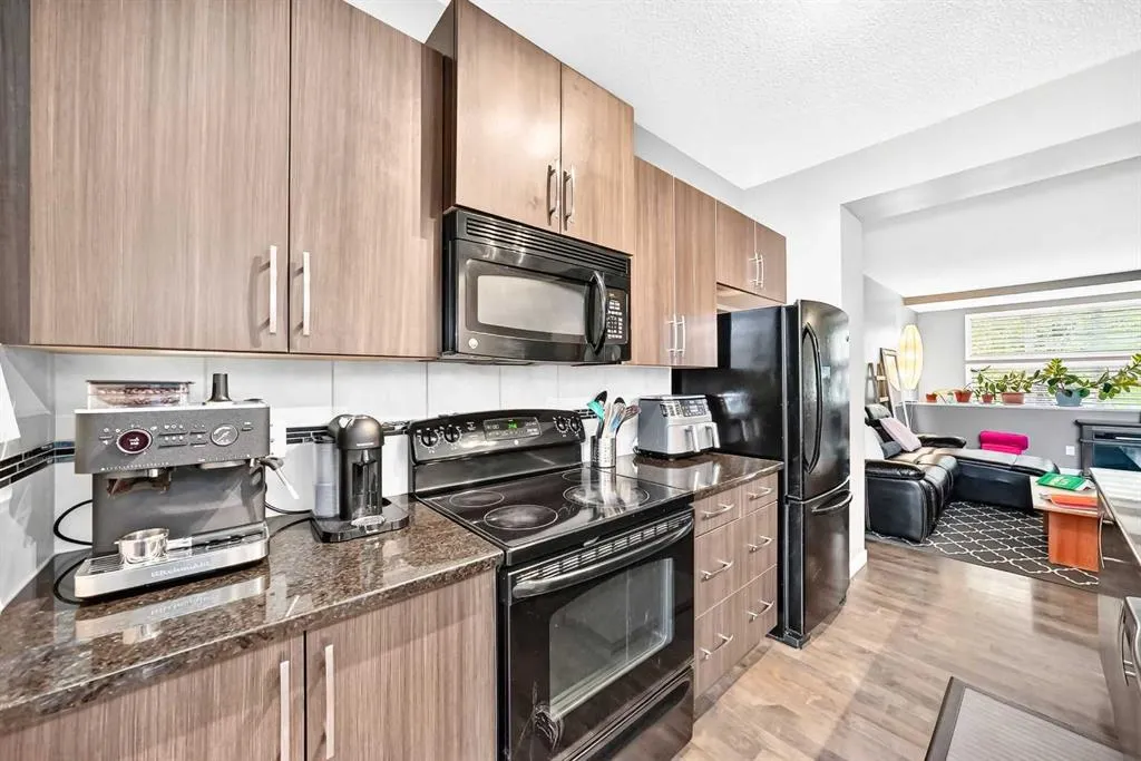 1046 New Brighton Park SE
