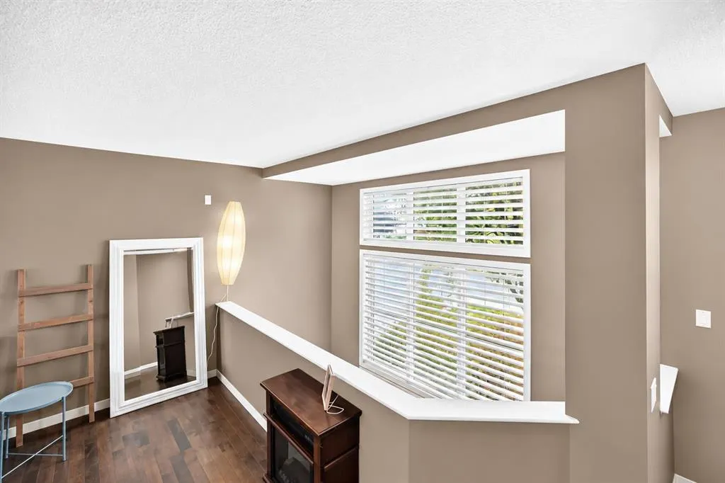 1046 New Brighton Park SE