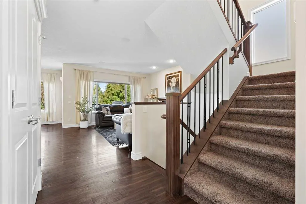 32 Ranchers Place
