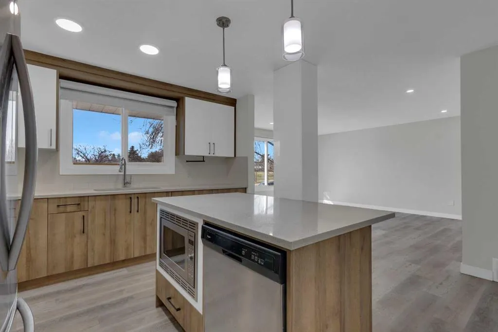 99 Dovercliffe Way SE