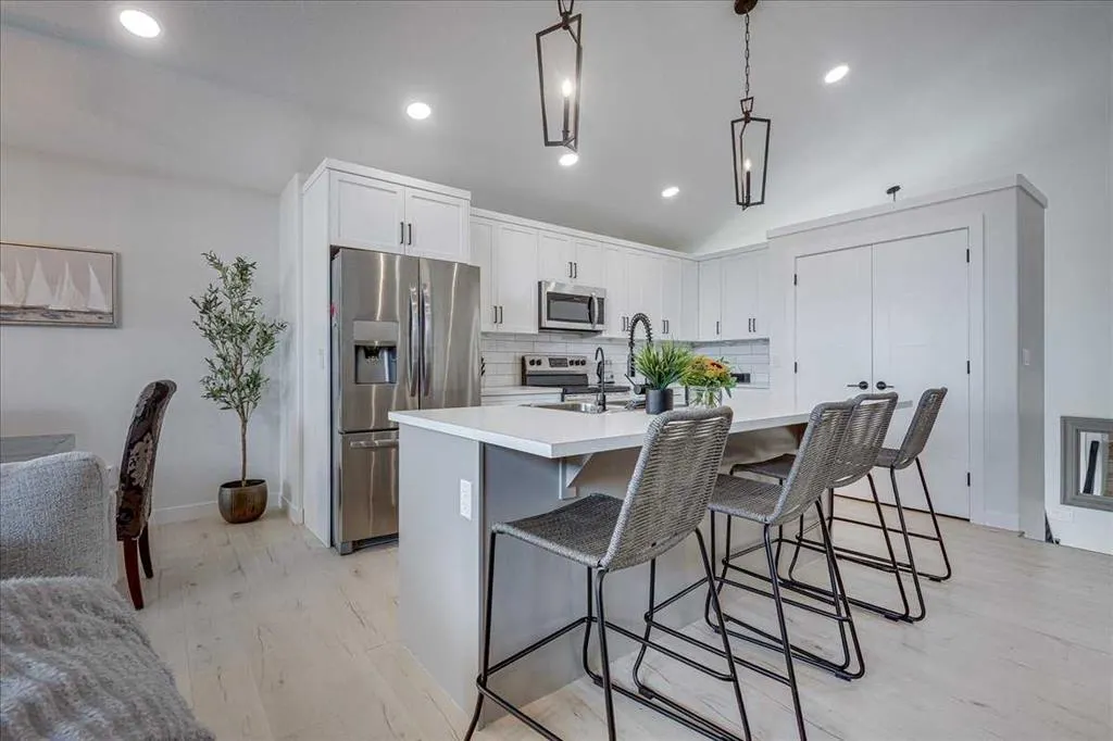 37 Murphy Close SW