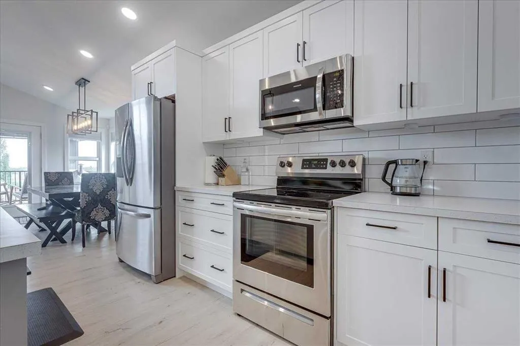 37 Murphy Close SW