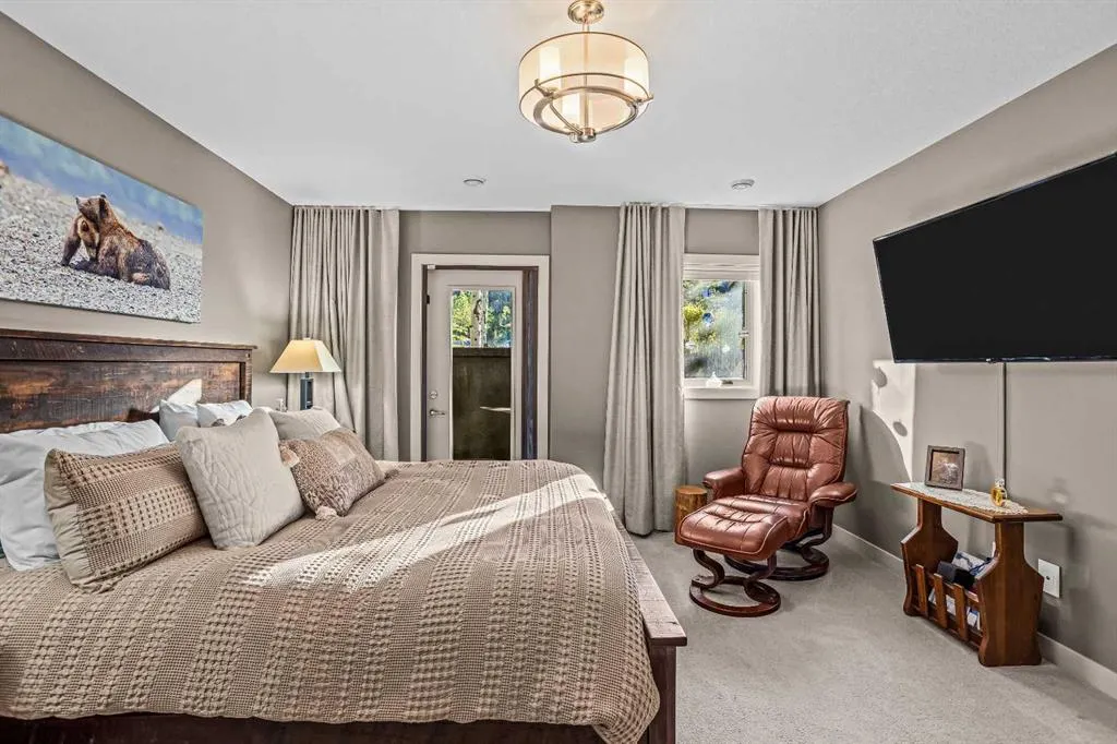 105 Stewart Creek Rise #803