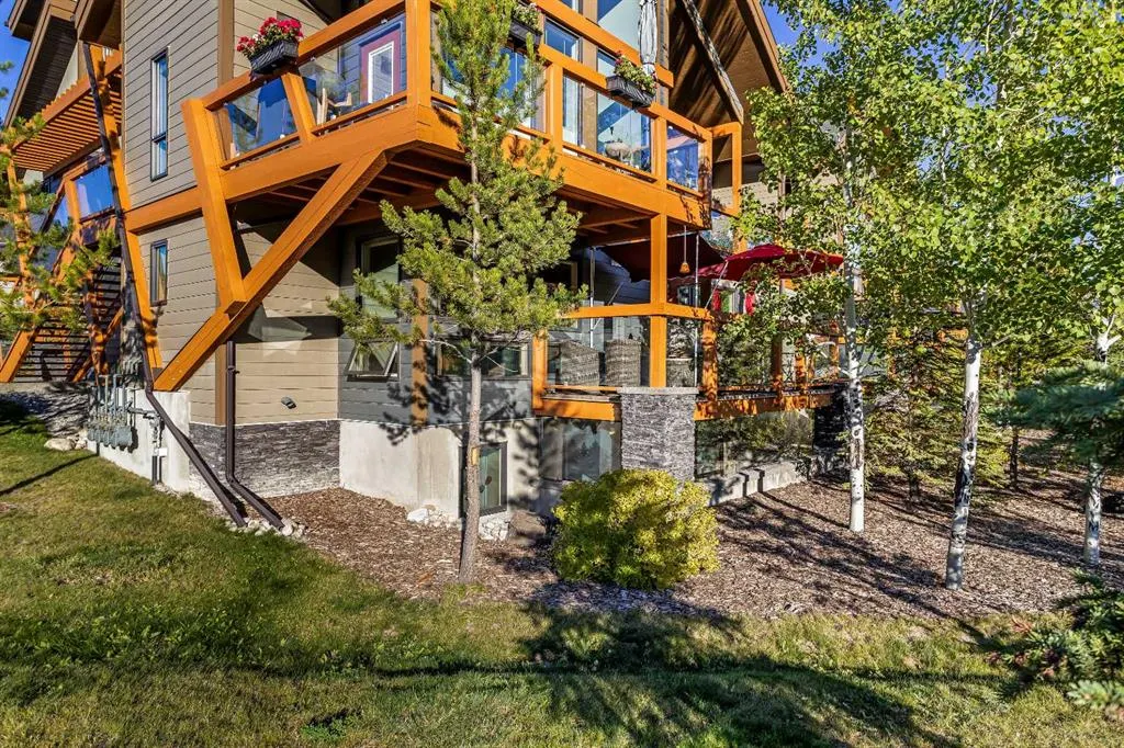 105 Stewart Creek Rise #803