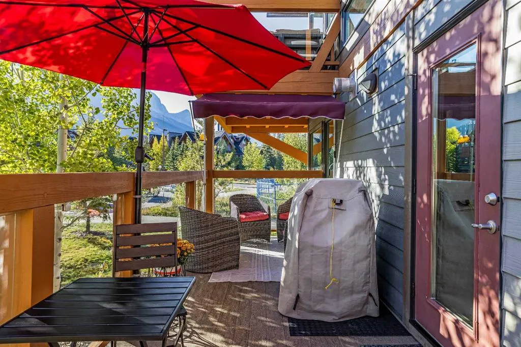 105 Stewart Creek Rise #803