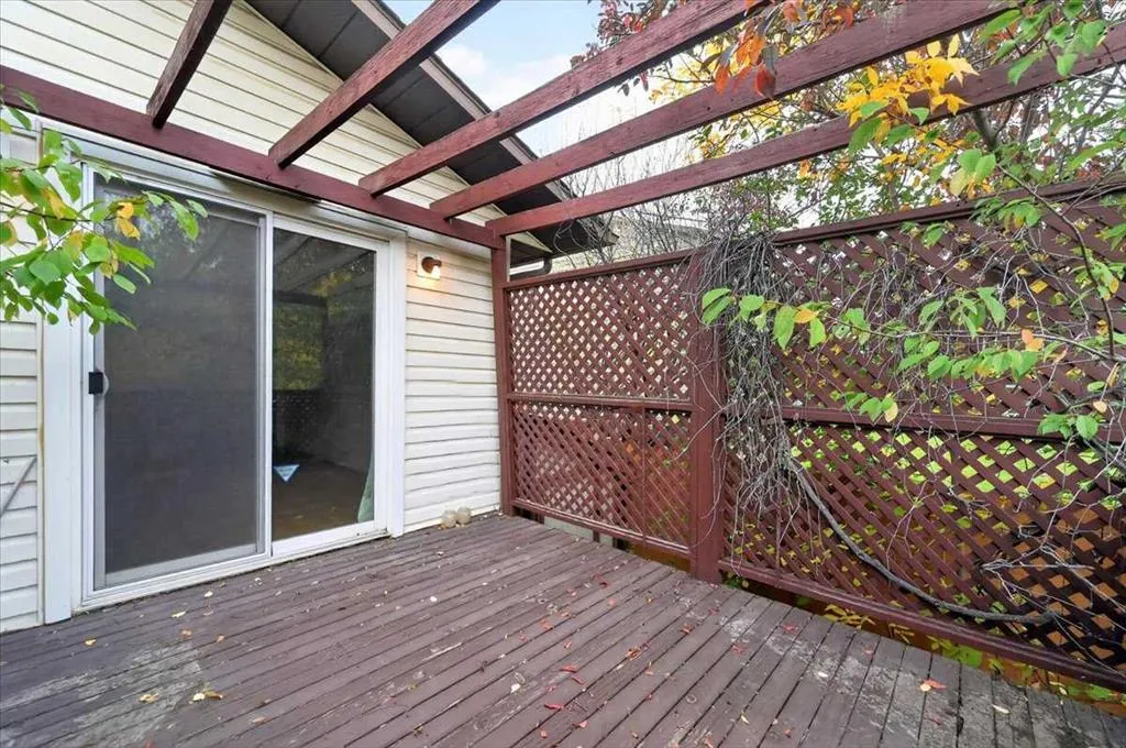 120 Hawkwood Boulevard