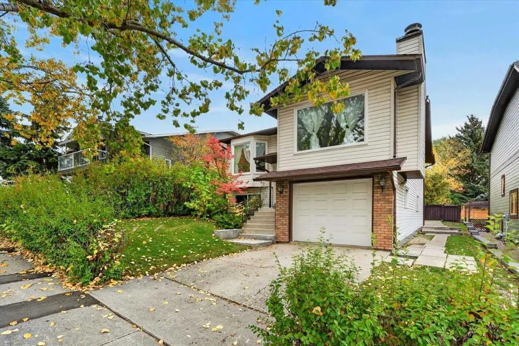 120 Hawkwood Boulevard