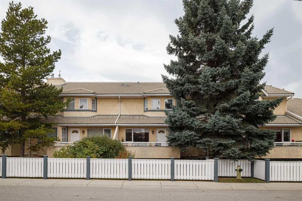 7 Richelieu Court SW