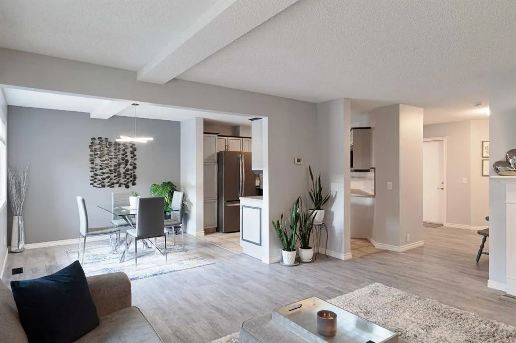 7 Richelieu Court SW
