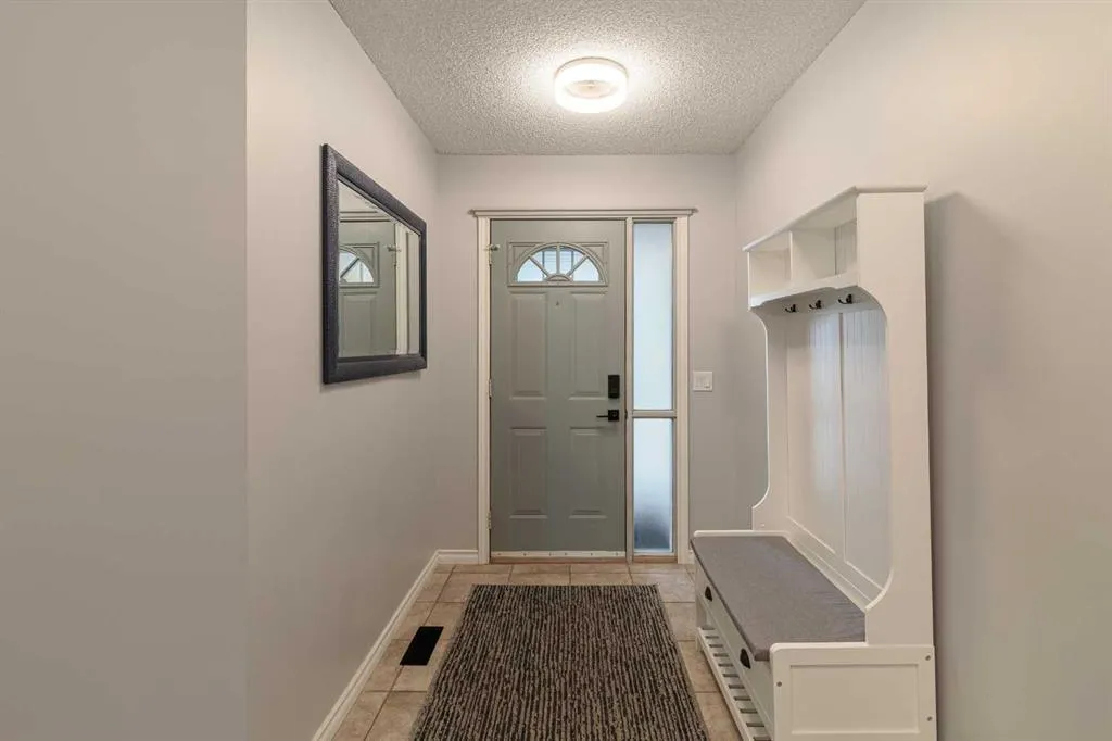 7 Richelieu Court SW