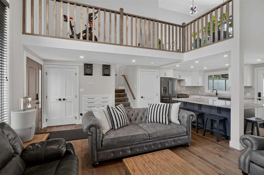 169 Silver Mead Crescent NW