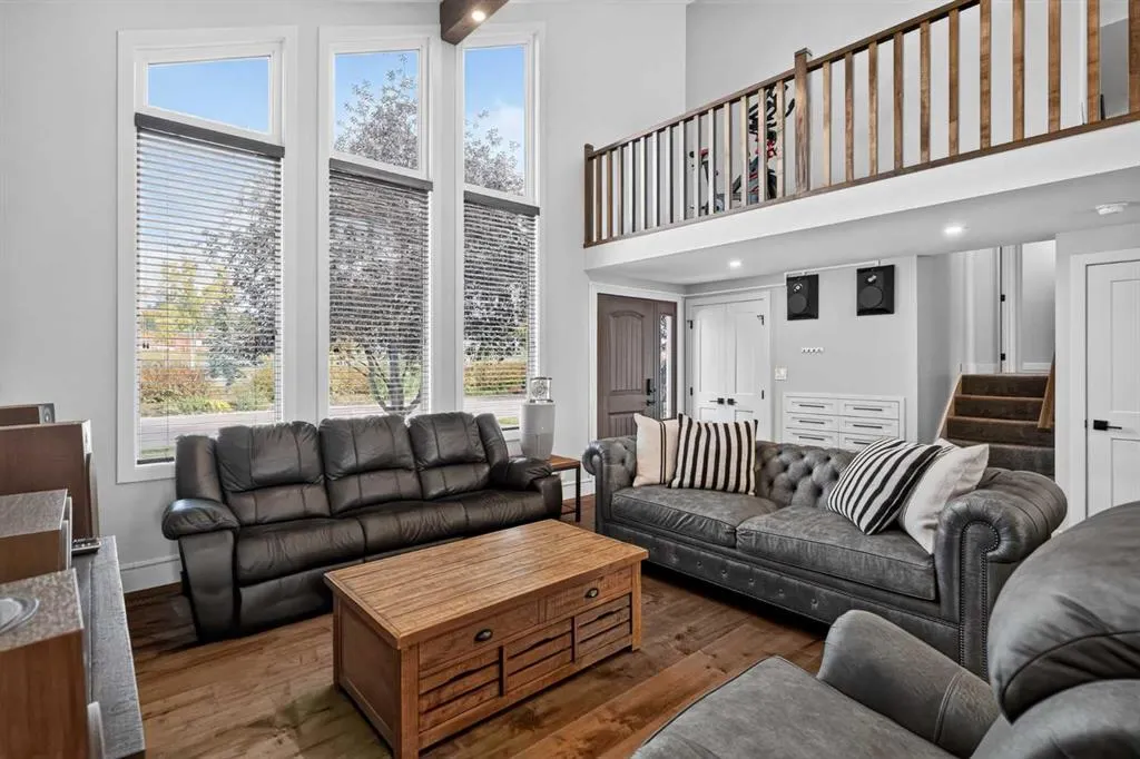 169 Silver Mead Crescent NW