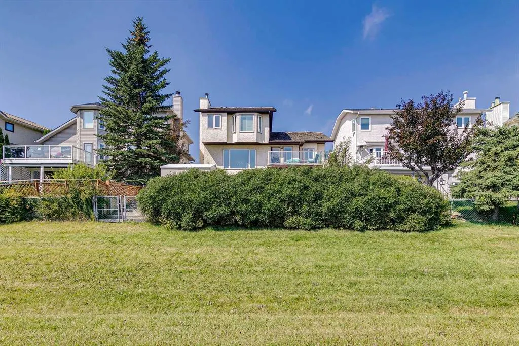 117 Hawkbury Close NW
