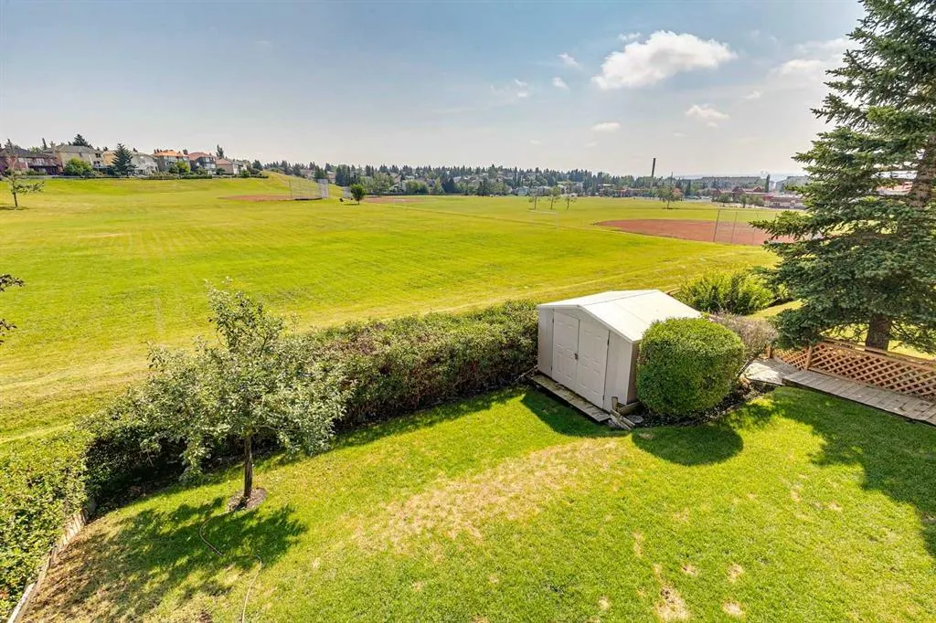 117 Hawkbury Close NW