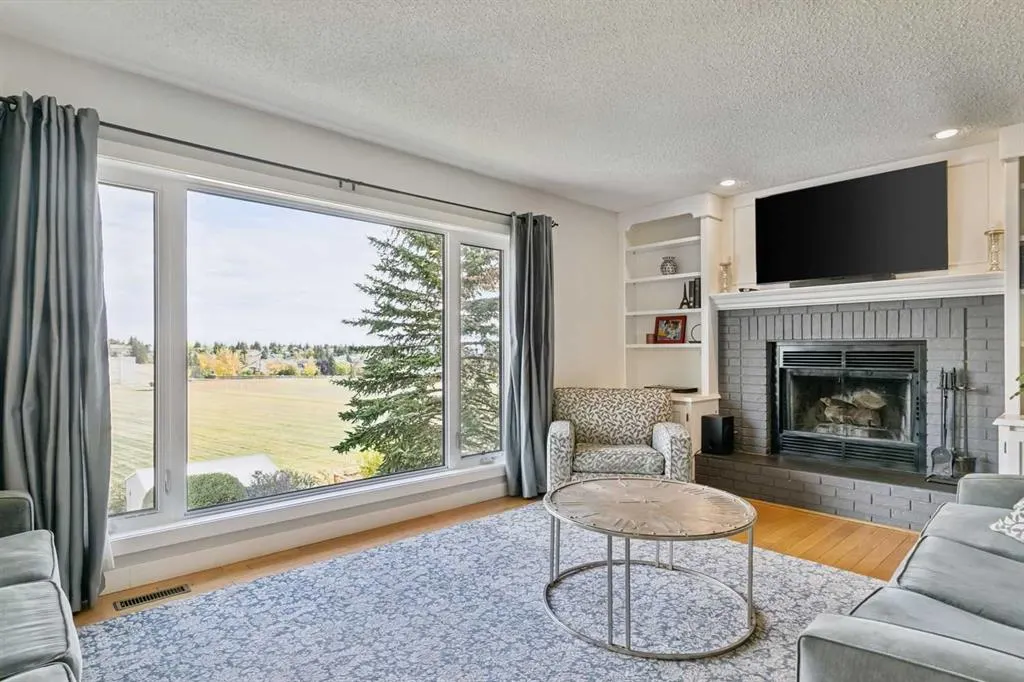 117 Hawkbury Close NW