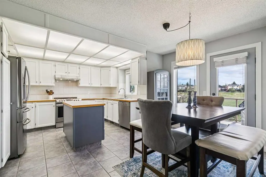 117 Hawkbury Close NW