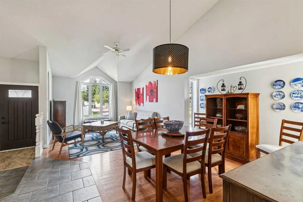117 Hawkbury Close NW