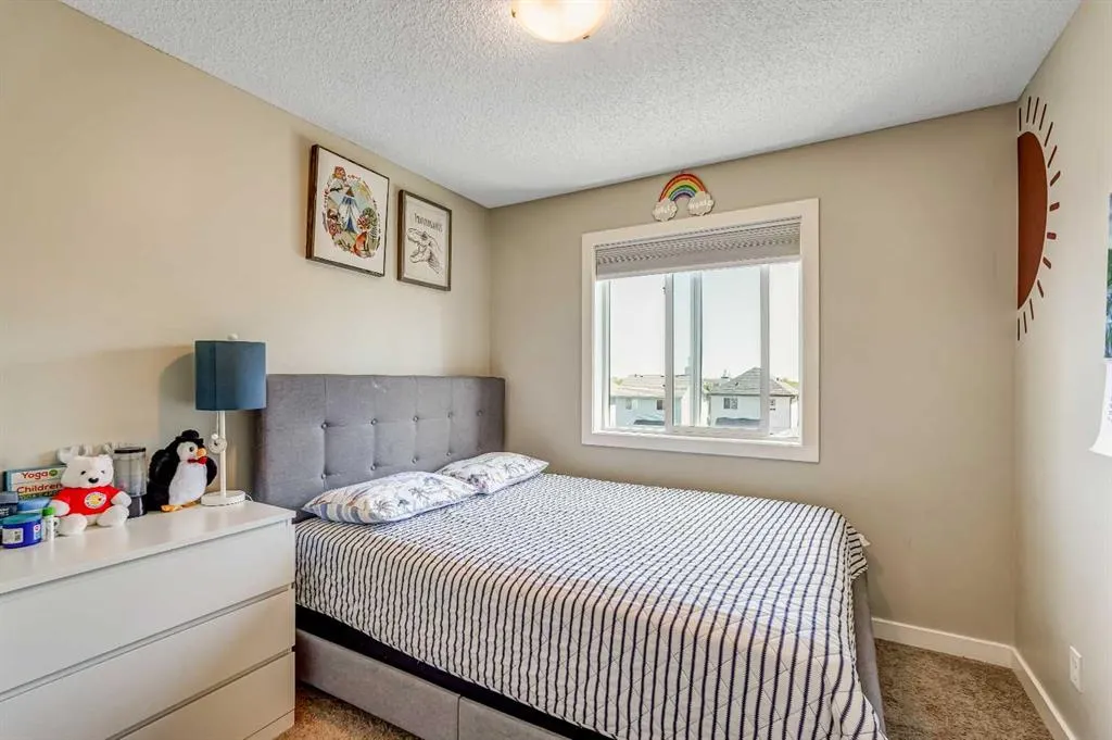 63 Everglen Rise SW