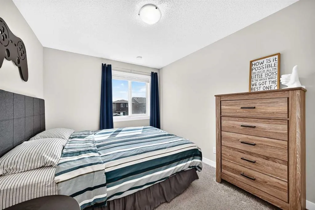 84 Seton Terrace SE