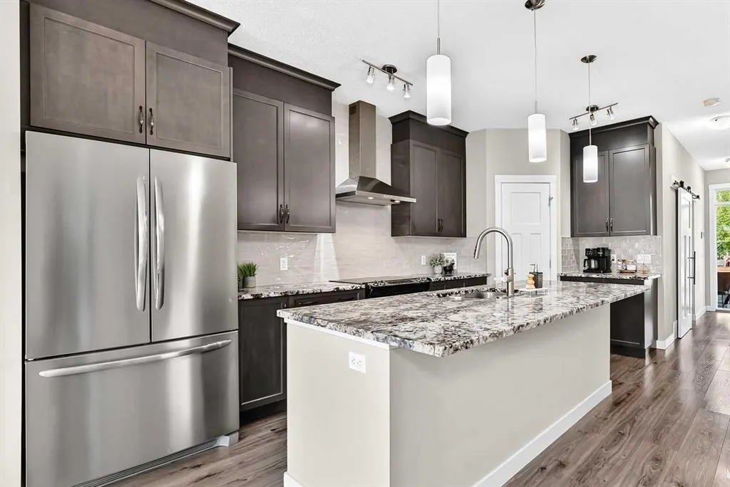 84 Seton Terrace SE