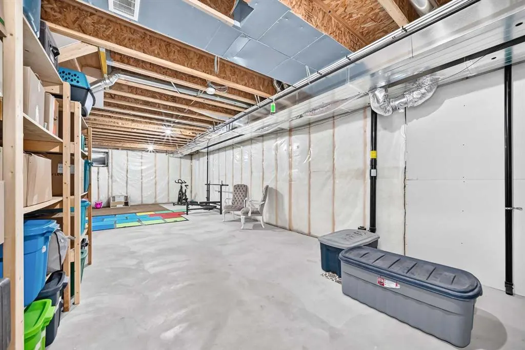 84 Seton Terrace SE