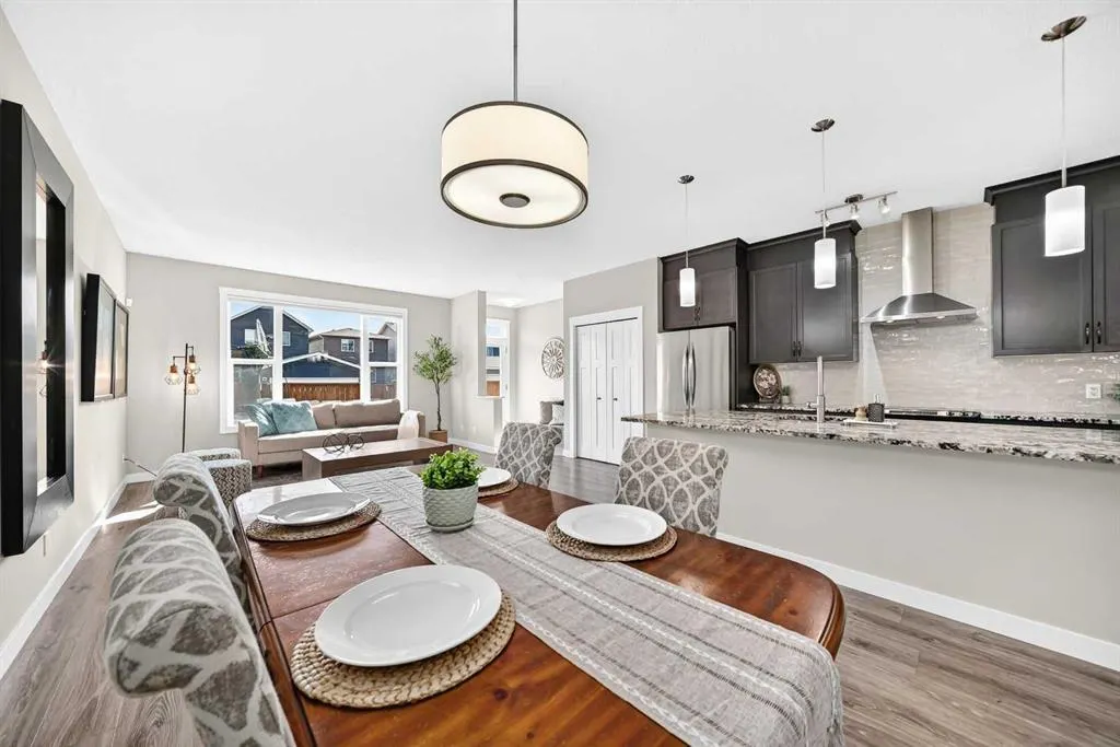 84 Seton Terrace SE