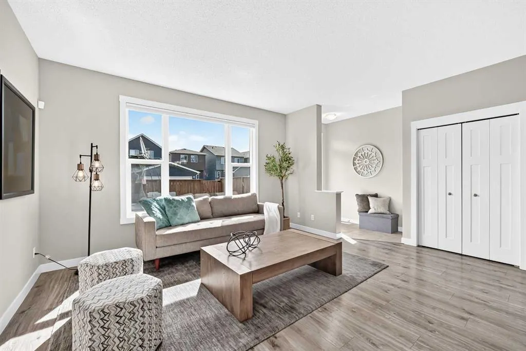 84 Seton Terrace SE