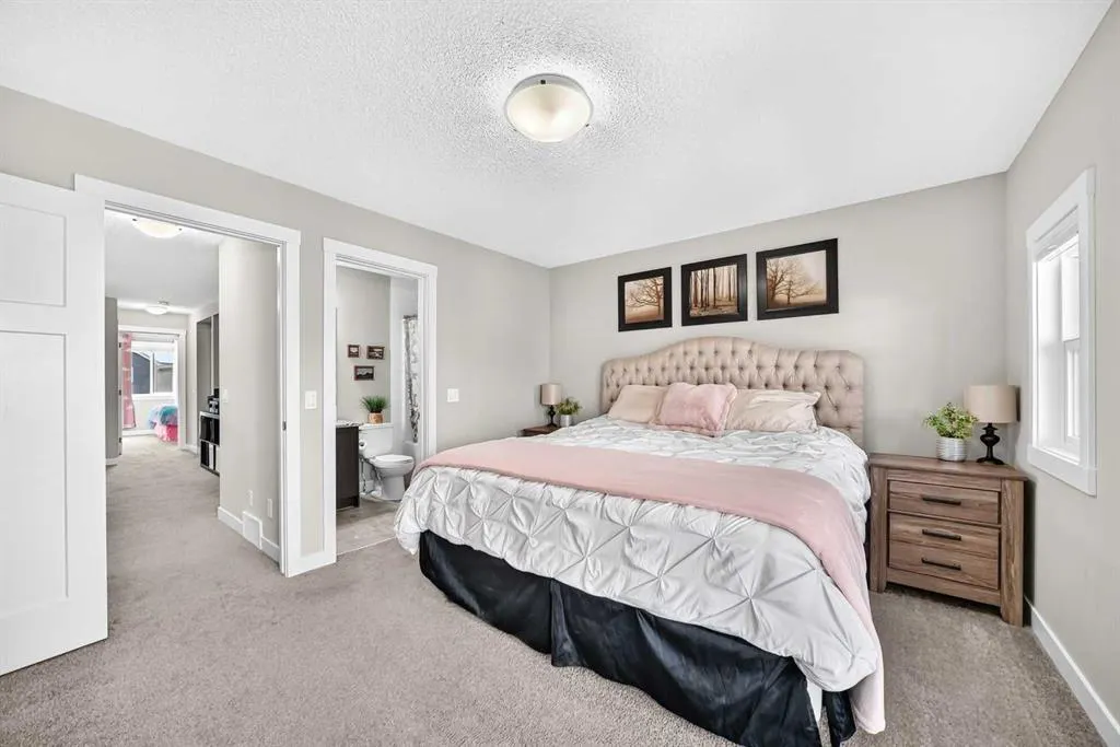 84 Seton Terrace SE