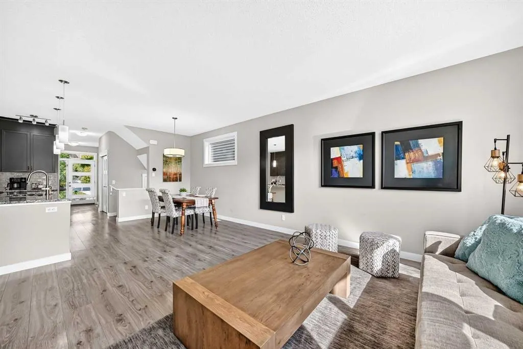 84 Seton Terrace SE