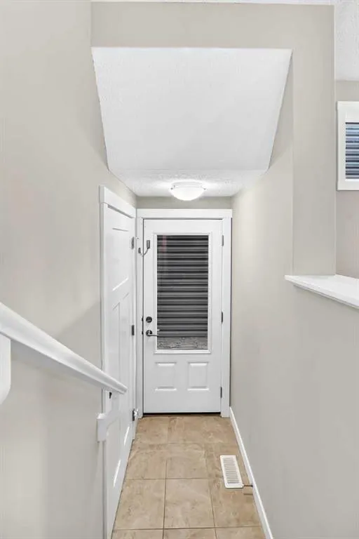 84 Seton Terrace SE