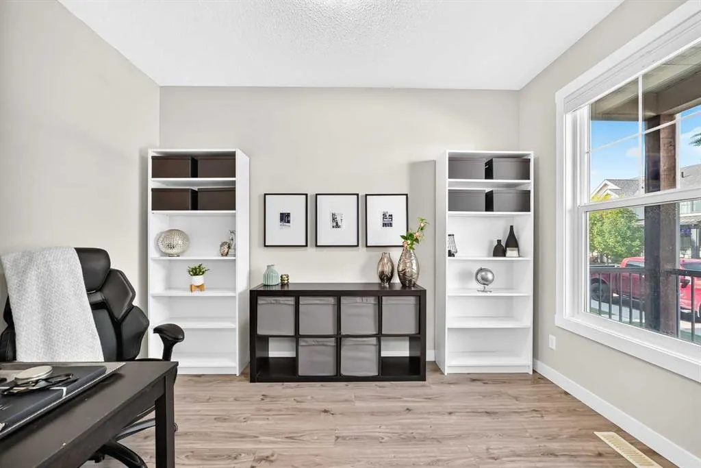 84 Seton Terrace SE