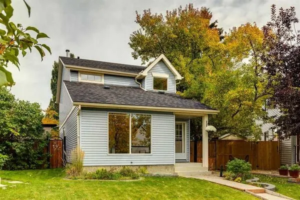 48 Woodglen Court SW